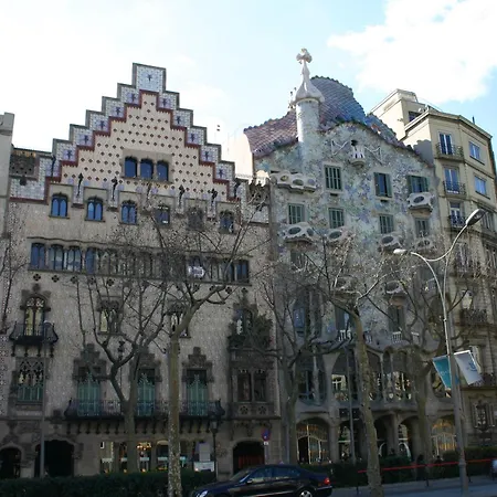 Mirall Sant Gervasi Apartament Barcelona