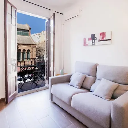 Apartament Mirall Sant Gervasi Barcelona