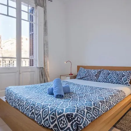 Sant Gervasi Apartment