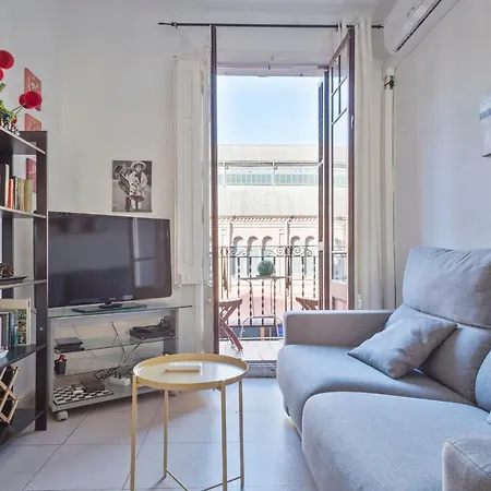 Sant Gervasi Apartment *